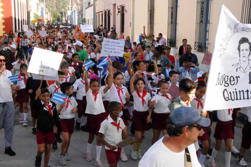 Conga estudiantil 02