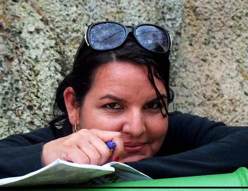Fotos de archivos mujer periodista 11