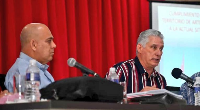 0508 diaz canel1