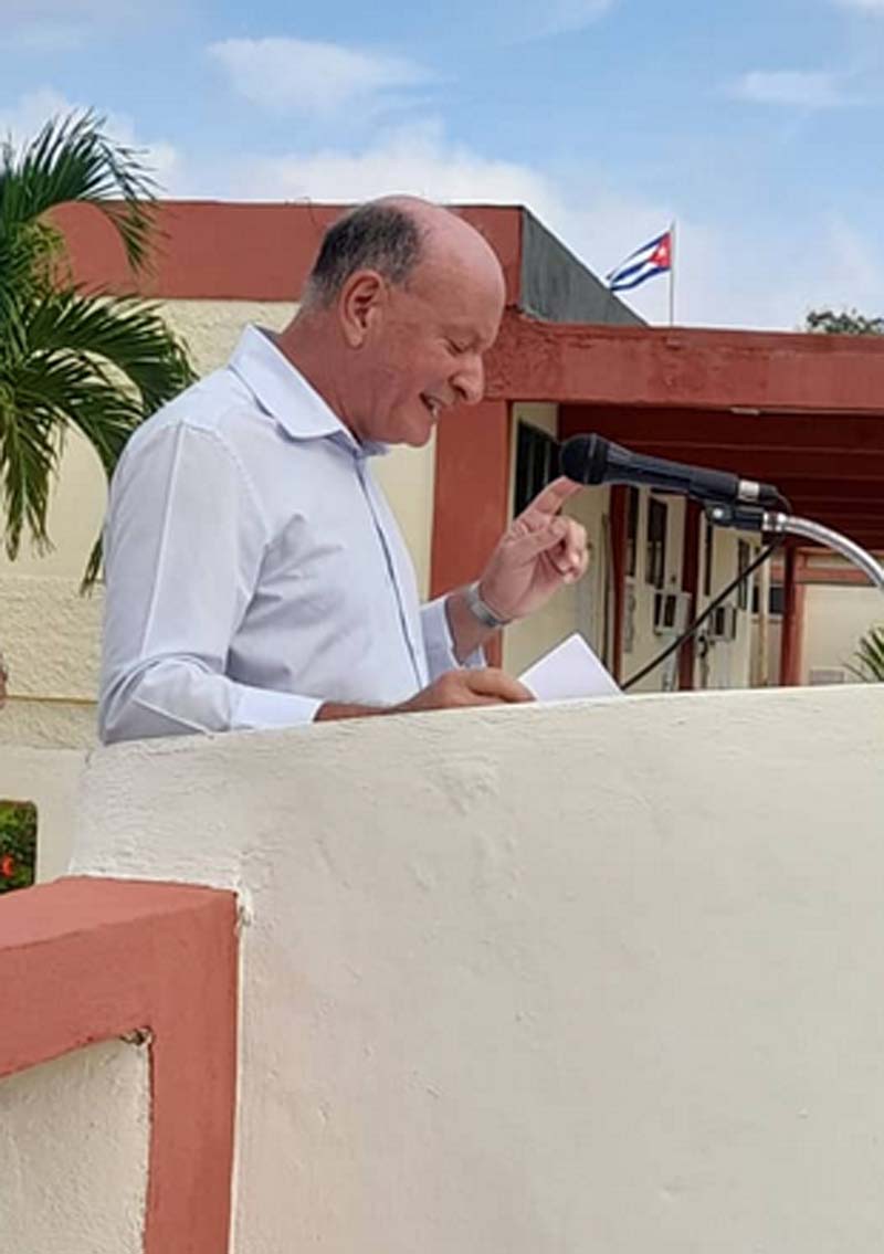 Eliel Gómez destacó la labor de ambos colectivos. ENTREGA E 3