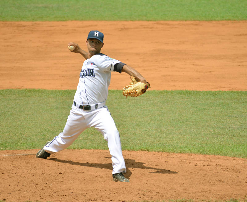 Jesús Enrique Pérez, pitcher abridor de Holguín. SNB Holg vs Gtm 2