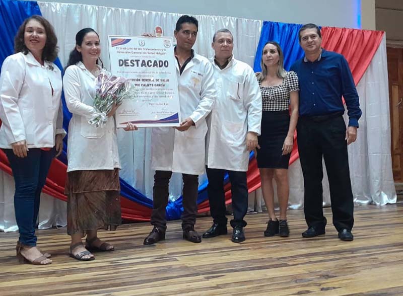 Colectivos y municipios reconocidos en acto provincial por el 3 de Diciembre. actosalud2