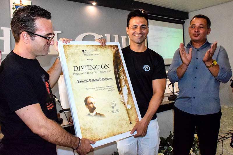 Instructores de arte presidencia HCS 9
