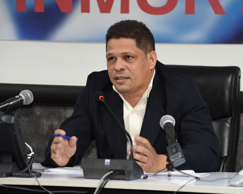 ernesto cedeno