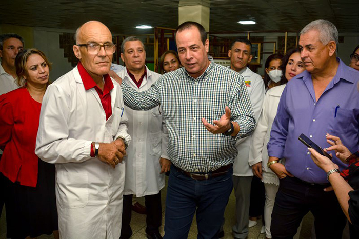 0 25 holguin salud