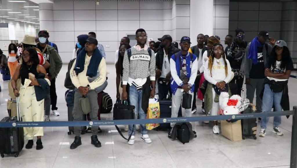 Congo Medicos Formados en Cuba 1