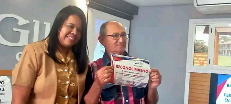 Foto: Perfil de Facebook Consejo Electoral Provincial Holguín balance consejo electoral 3