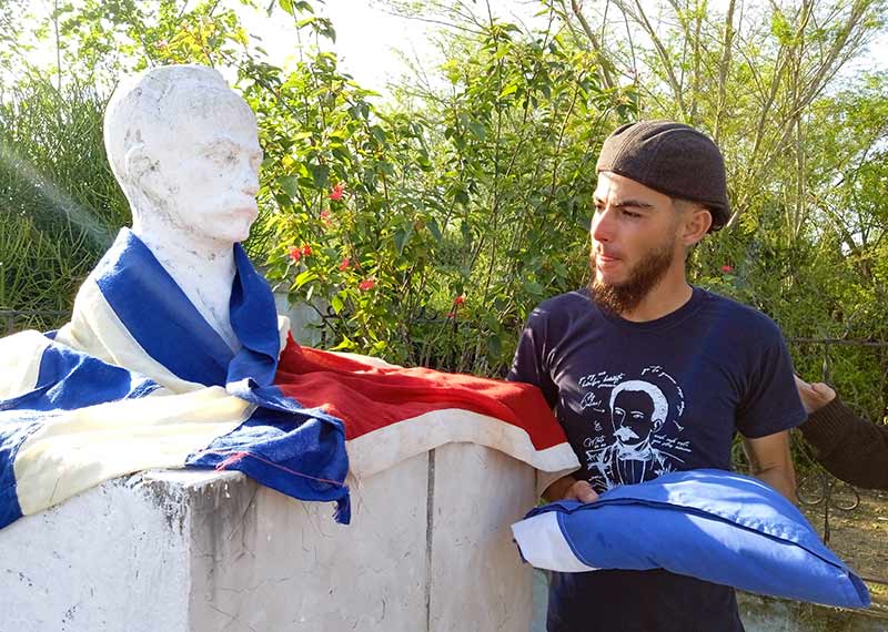 martí homenaje 4