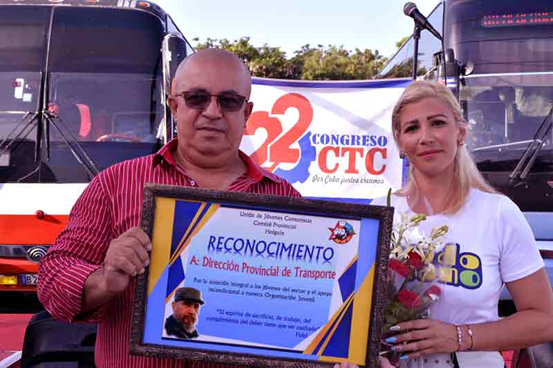 Transporte 17 Rec UJC ATH
