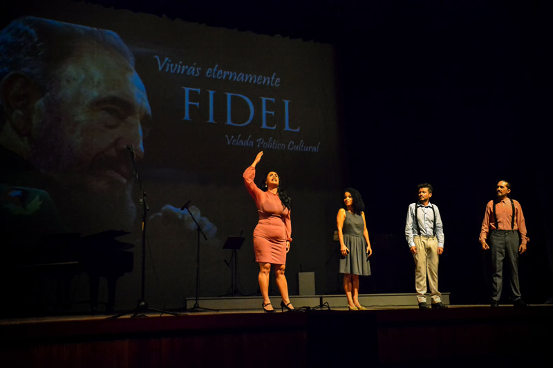 gala Fidel 01