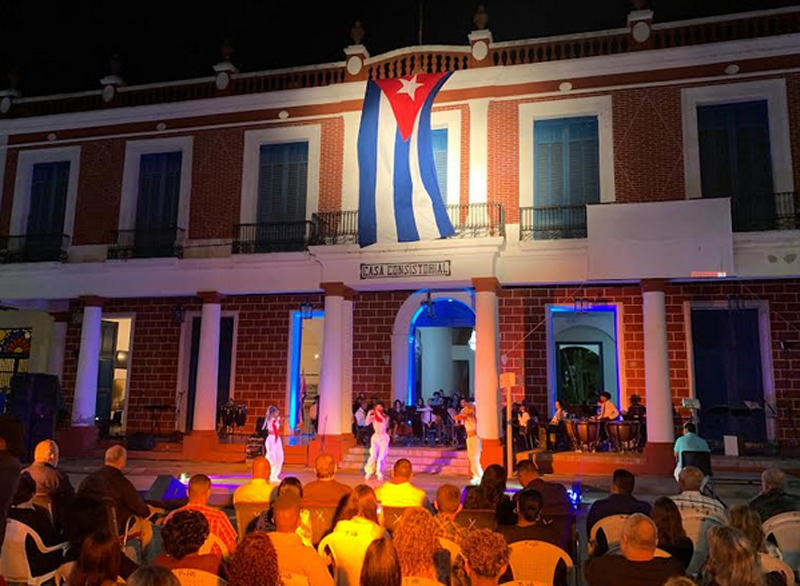 Galarevolucion1