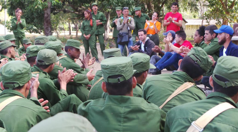 Fotos: cortesía FAR jovenesmilitares3