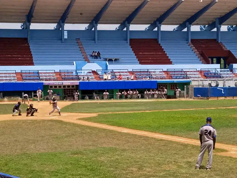 beisbol sub23 01