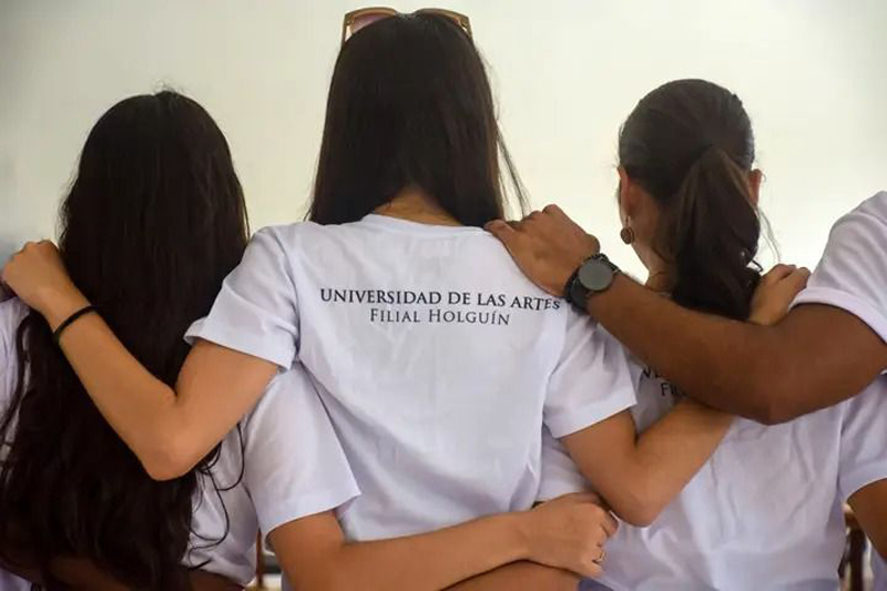 ISA FOTO 1
