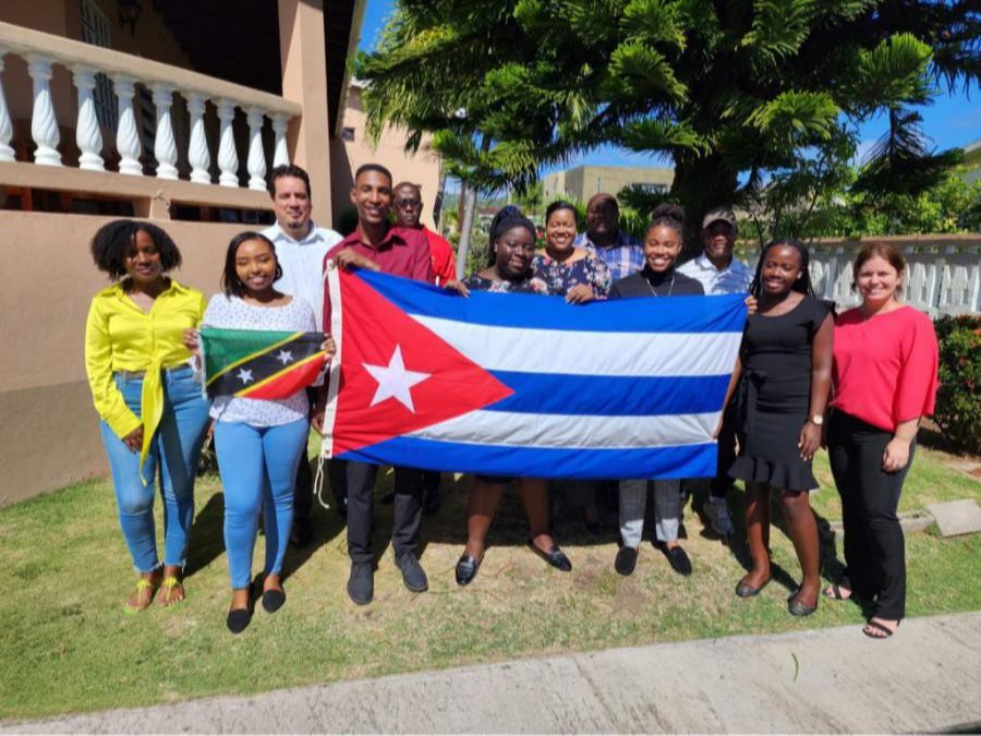 jovenes univ cuba