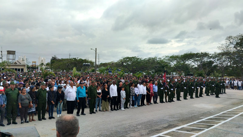 cementerio homenaje 05