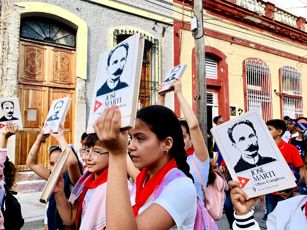 desfile pioneril m 03