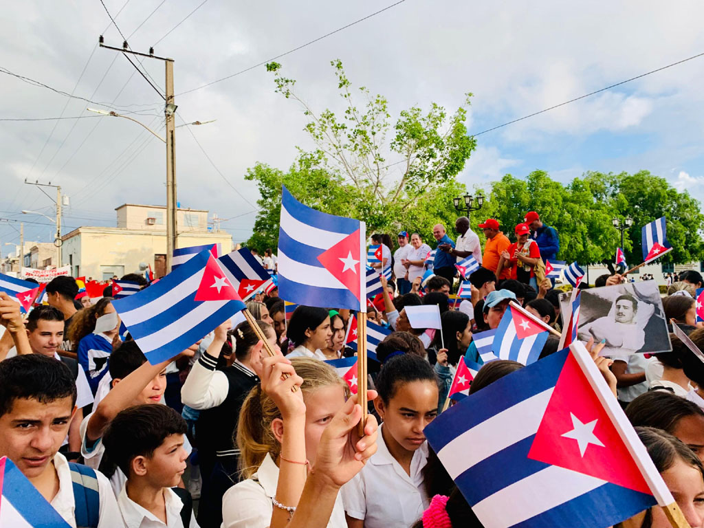 desfile pioneril m 10