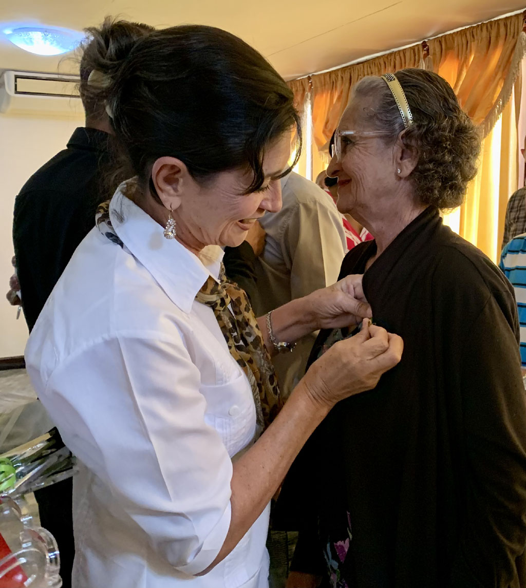 condecoraciones trab 13