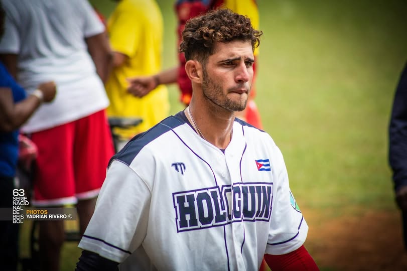 yasiel gonzalez G pelotero