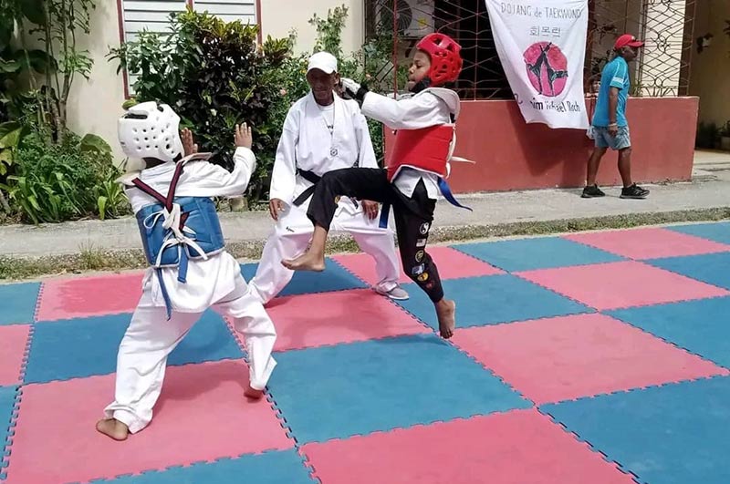 combinado dep Taekwondo
