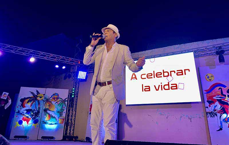 gala a celebrar la.vida Ariel 10