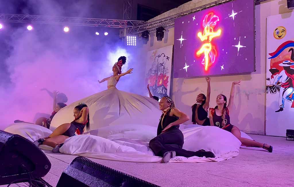 gala a celebrar la.vida Ariel 3