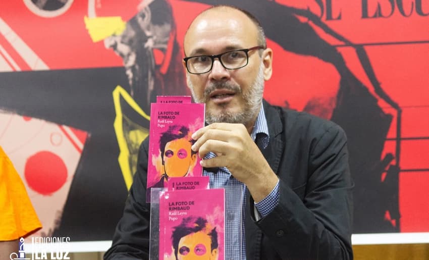 presentacion libro publicados por ediciones la luz