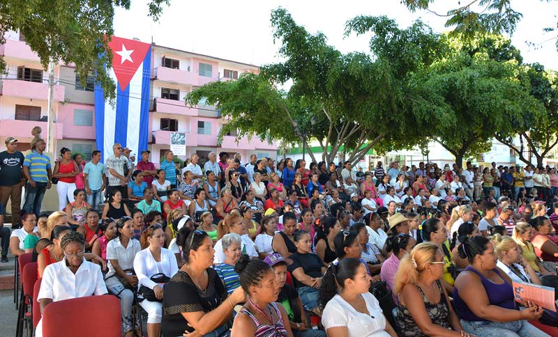 Fotos: Wiliam Parrao fmc acto f pais 1