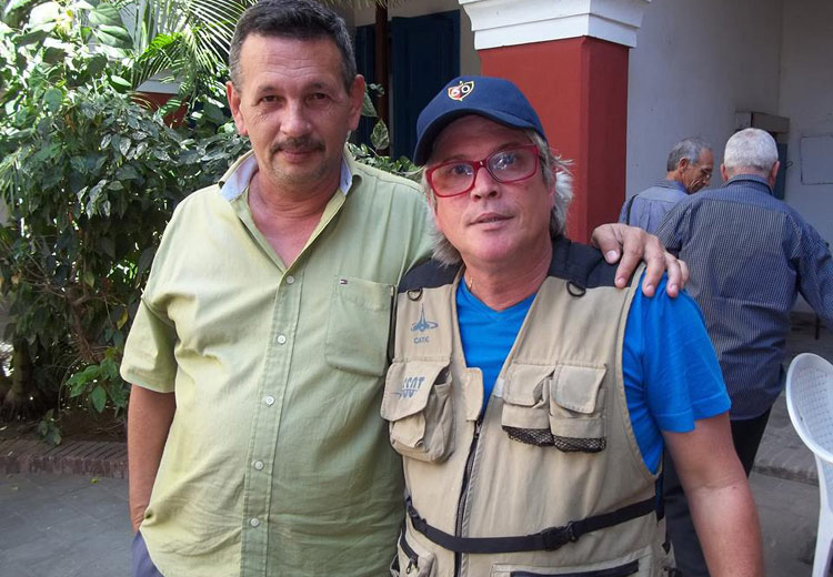 César Hidalgo y Roly Peña en la primera sesión de trabajo de la serie sobre Calixto García Serie C.Gcía 03 César Roly