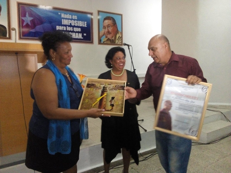 La Escuela Provincial del Partido Comunista de Cuba (PCC) en Holguín celebra sus 42 años destacándose en la preparación política e ideológica de cuadros y reservas del territorio. Fotos de la autora Escuela PCC Aniv 01