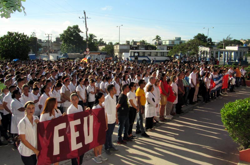 Escena del filme cubano Inocencia, del realizador Alejandro Gil. Fotos: acn estudiantes medicina 1