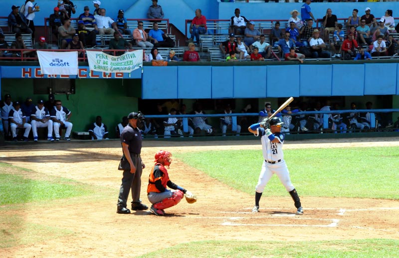 Jorge Luis Peña rindió una excelente campaña con los Cachorros. Foto: Elder Leyva peña cachorro
