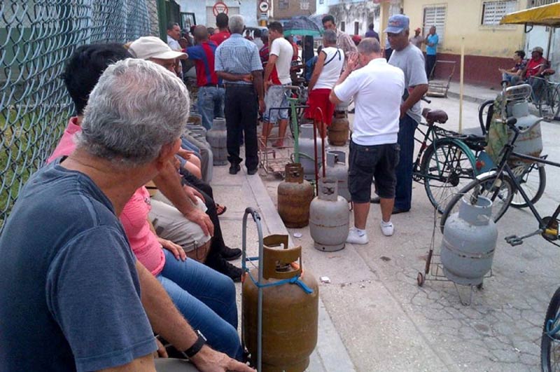 cola gas licuado