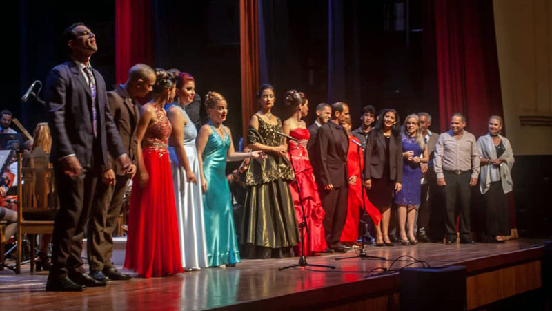 Questa Rico “Celebraciones”, gran concierto de la Orquesta Sinfónica y el Teatro Lírico