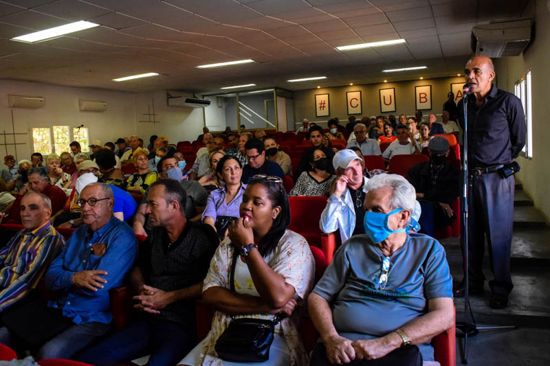 asamblea UNEAC 2