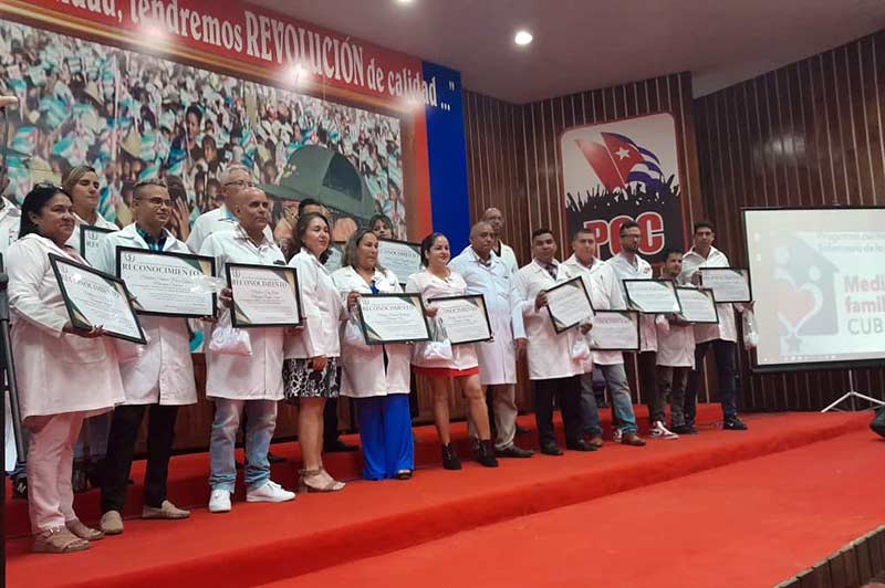 médico familia programa aniversario 54