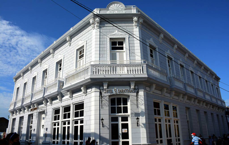 Saratoga C Rafael 1