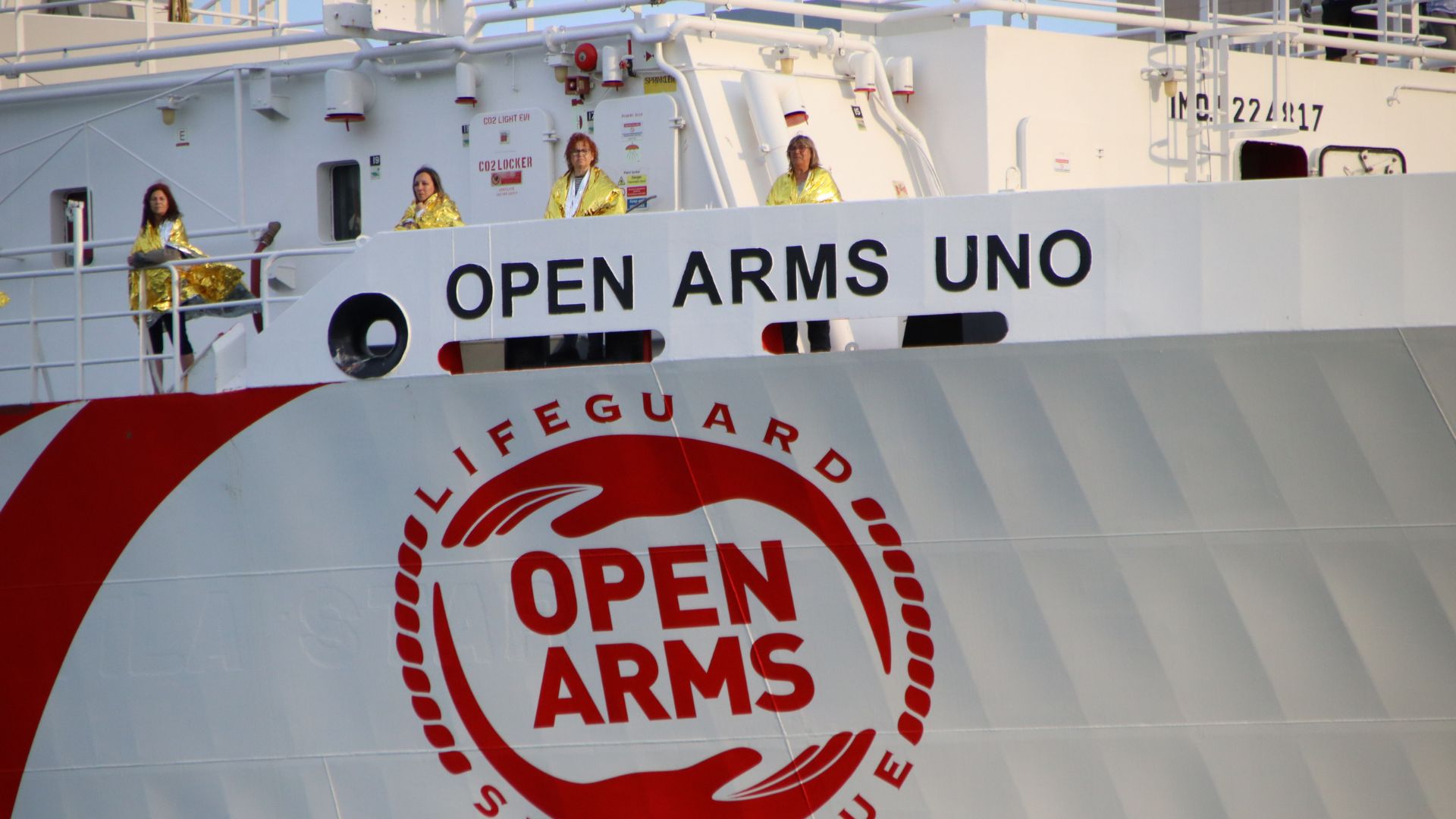 open arms 