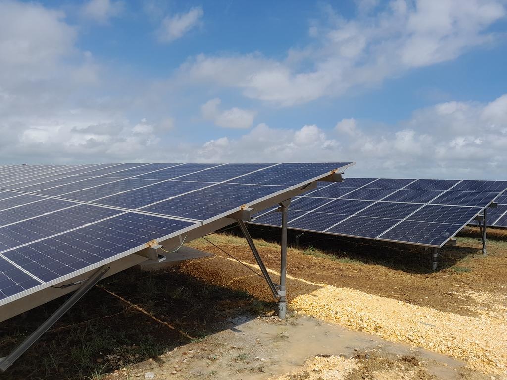 Parque solar fotovoltaico Corúa 5